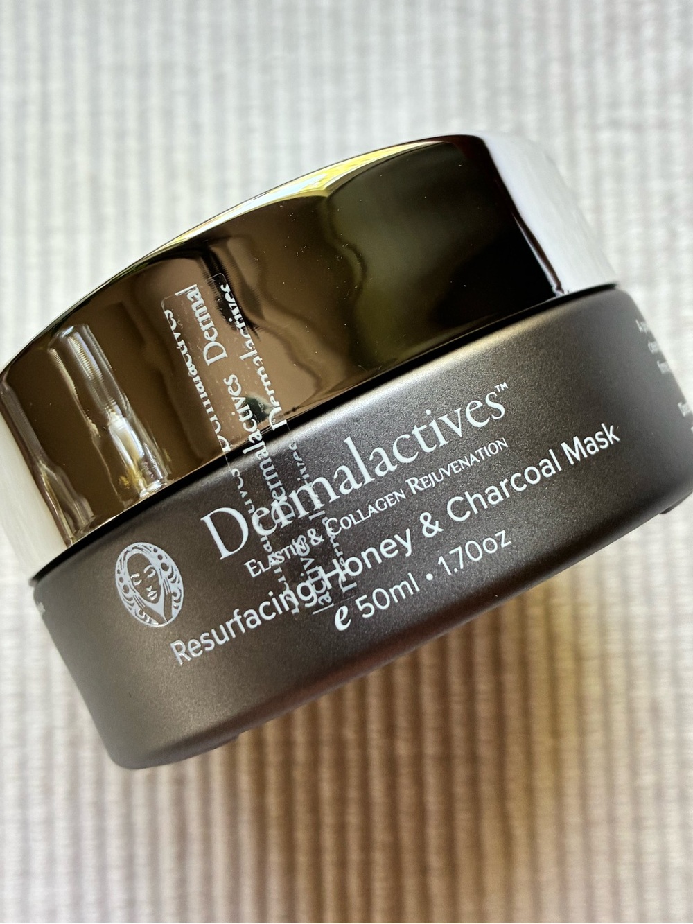 DERMALACTIVES Resurfacing Honey and Charcoal Mask